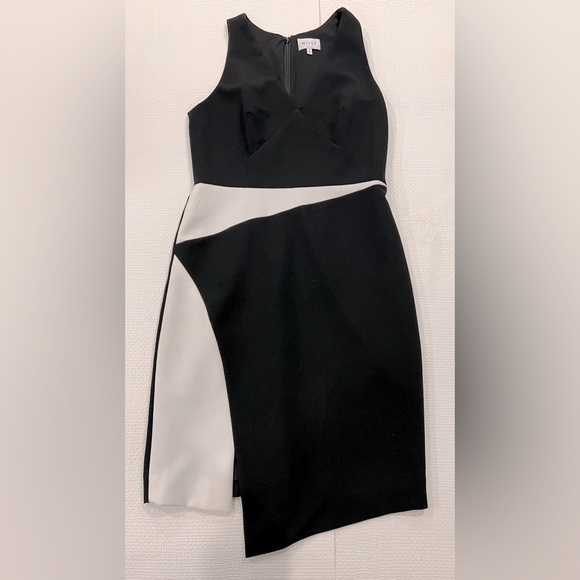 Milly Dresses & Skirts - Milly Black and White Asymmetrical Cocktail Dress
Size 8